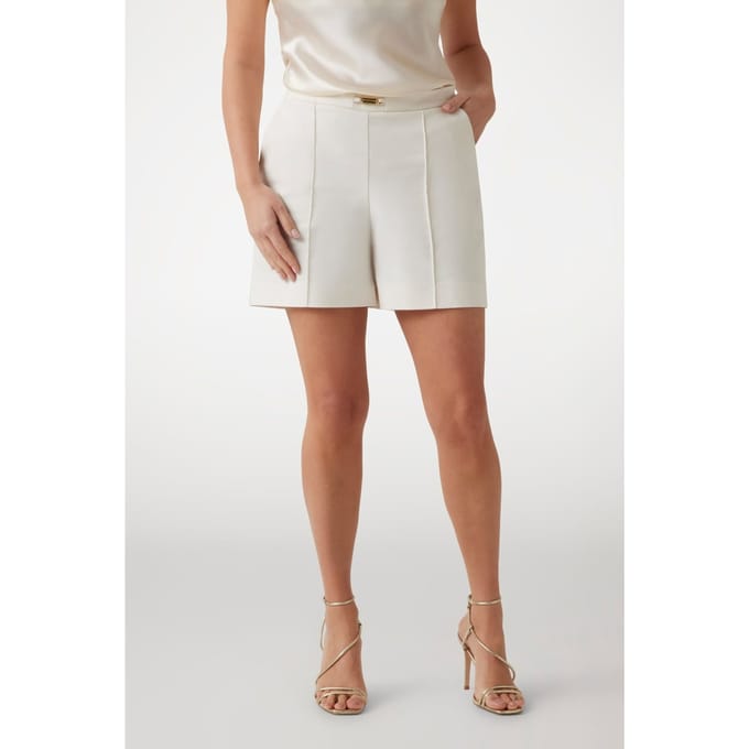 GUESS Marciano By  Sunny Short Sandy Shore Taglia: 40 | Pantaloncini Outlet | Donna | Marrone