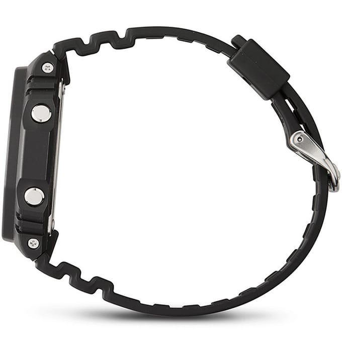 G-Shock Classic Style GA-2100-1AER Carbon Core Horloge