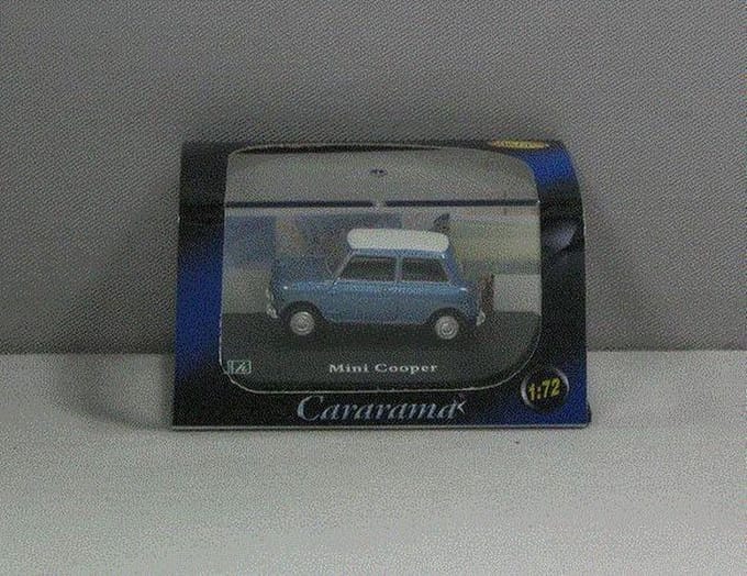 BMW Isetta 250 - 1:72 - Cararama