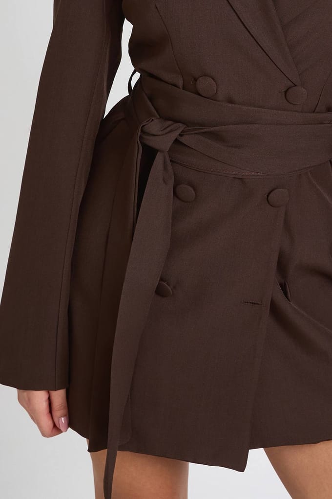 boohoo Dames Obi Strikceintuur Getailleerde Blazer Jurk | Espresso | Maat: 36