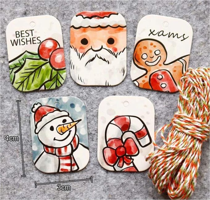 50 stuks kerst labeltjes - cadeau labels met touw 6.8 x 4.5 cm