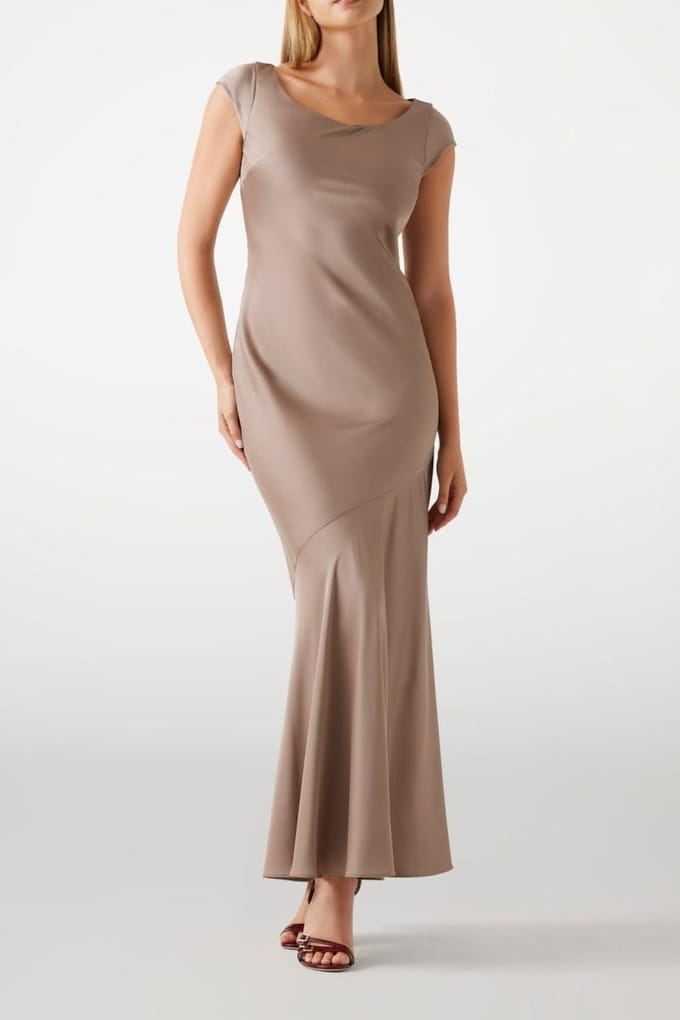 GUESS Ss Silvana Long Dres Silk Taupe Größe: S | Maxikleider Outlet | Damen | Schwarz