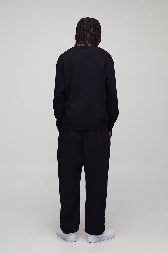 Essential Oversized Jogger | Black | Size Medium