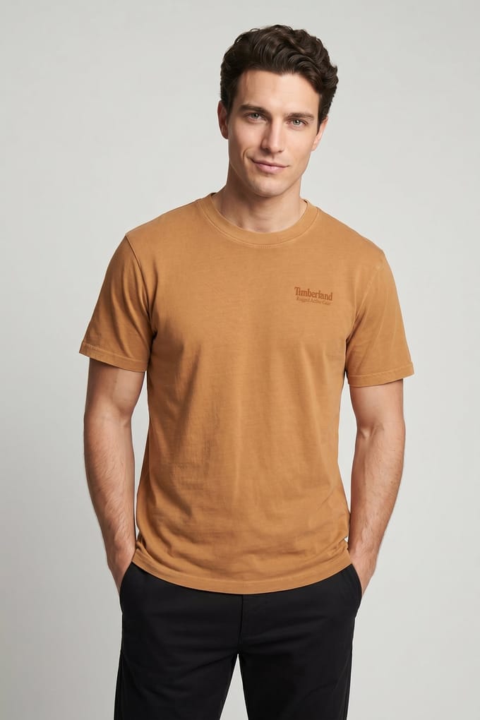 Timberland Rugged Active Gear Back Graphic Tee Brown Taglia: L | Magliette basic Outlet | Uomo | Marrone