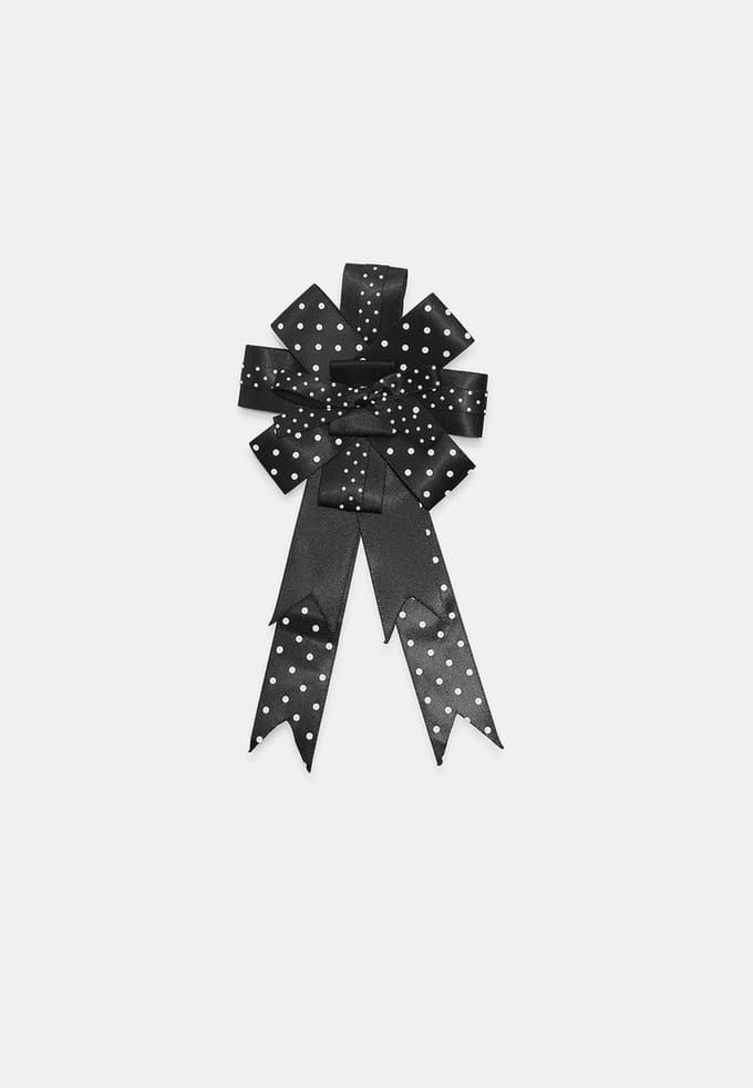 Stradivarius Strikbroche met stippen  Zwart OS