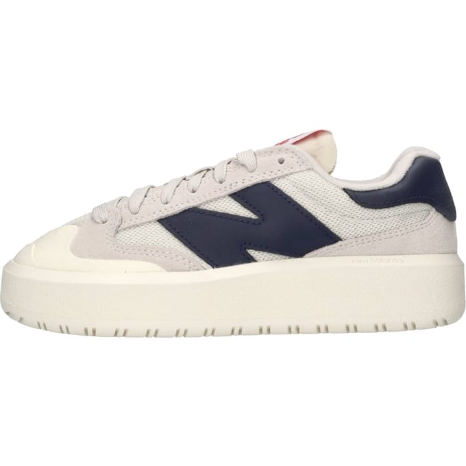 Sneakers New Balance Baskets 302 daim