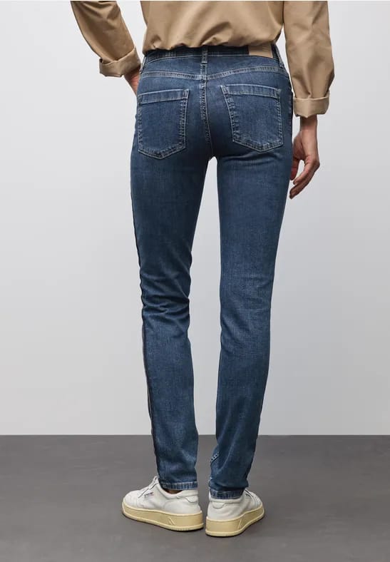 Slim Fit jeans