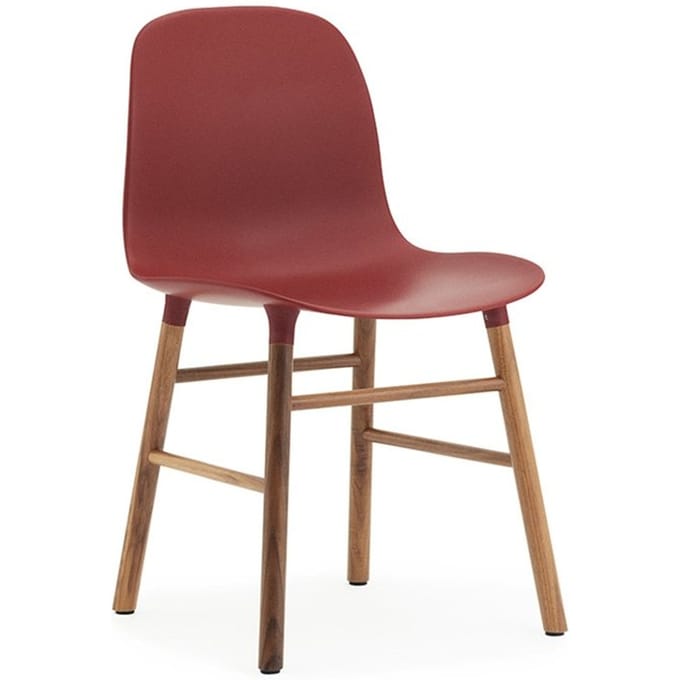 Normann Copenhagen - Form stoel met houten frame - rood - notenhout