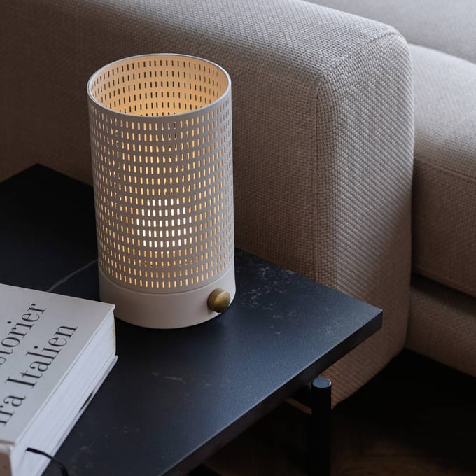 Dyberg Larsen LED tafellamp op batterijen Mesh, wit, hoogte 20 cm