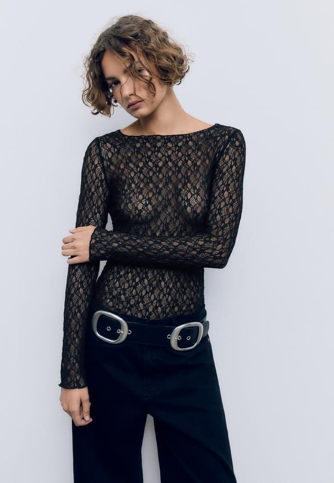 Stradivarius T-shirt van kant met lange mouw  Zwart S