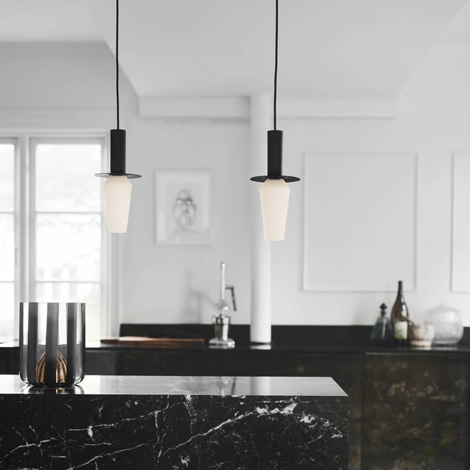 DESIGN BY US Harakiri hanglamp, zwart/opaal