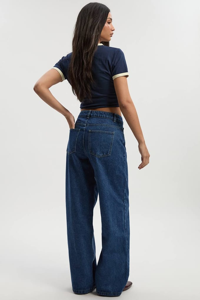Dames Boohoo Basics Jeans met Hoge Taille en Wijde Pijpen | Medium Blauw | Maat: 12/32L