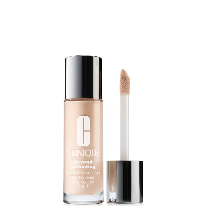 Clinique Beyond Perfecting Foundation en Concealer 30 ml (Verschillende Tinten) - Flax