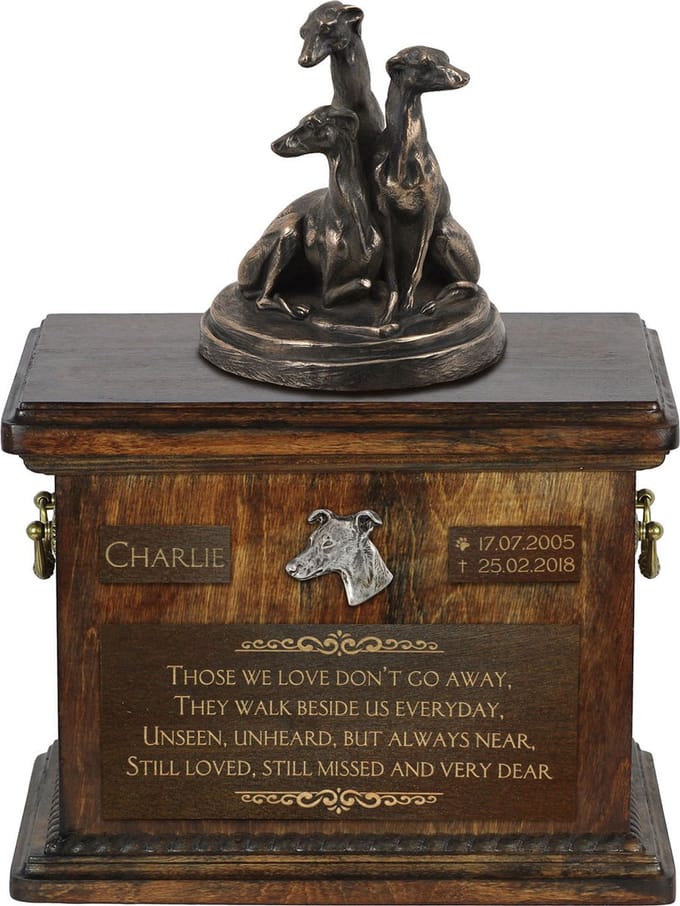 Whippet urn met beeldje - gepersonaliseerde urn voor hondenas