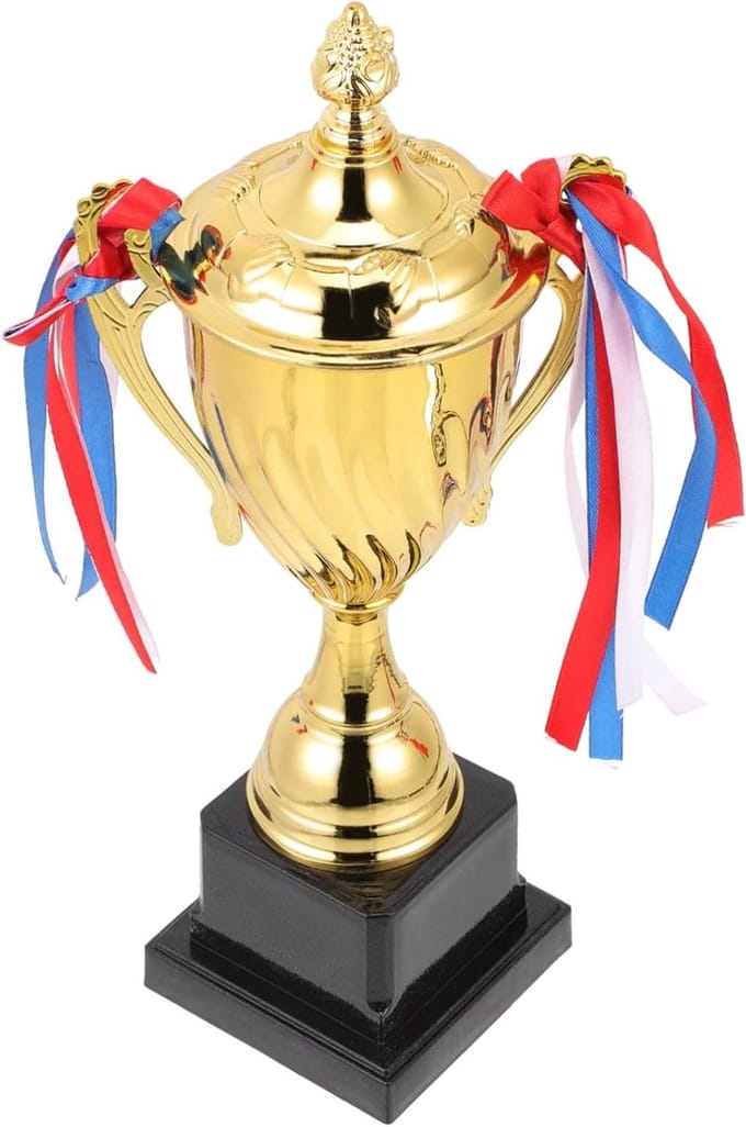 Voetbal Trofee - Kinder Trofee Beker - Sport Prijs - Erevertegenwoordiger - Compact - Goudkleurig