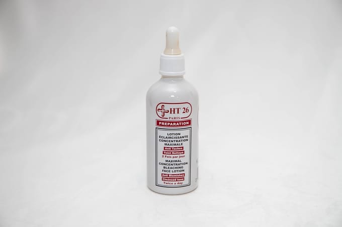 HT26 Maximal concentration bleaching face lotion