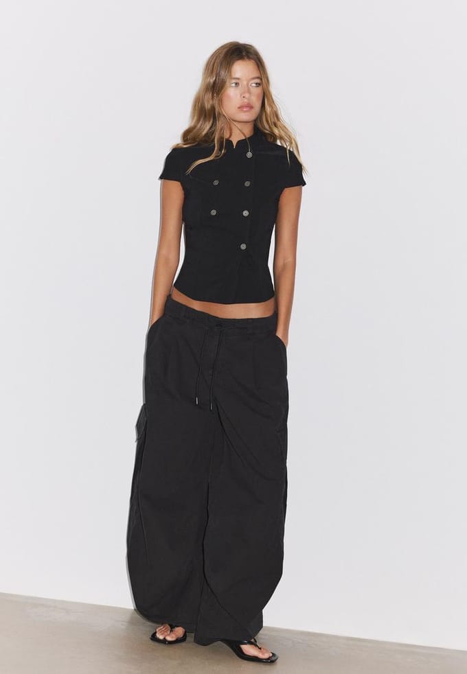 Stradivarius Getailleerde blouse met overslag  Zwart XS