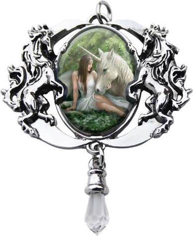 Anne Stokes Cameo Pendant Pure Heart
