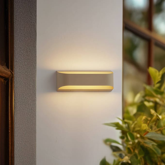Lindby LED buiten wandlamp Lenore, beige, metaal, 36,5 cm
