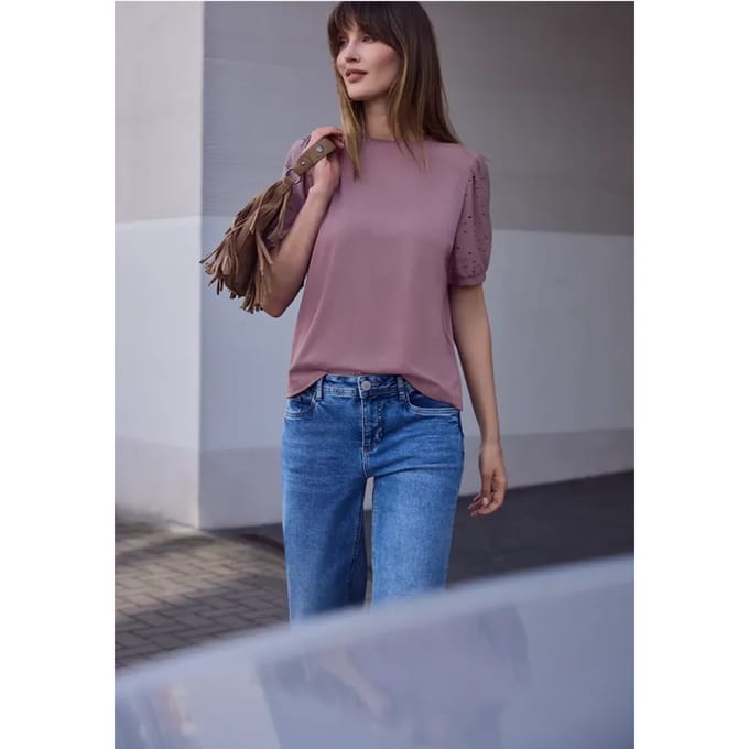 Shirt met ronde hals en kanten mouwen