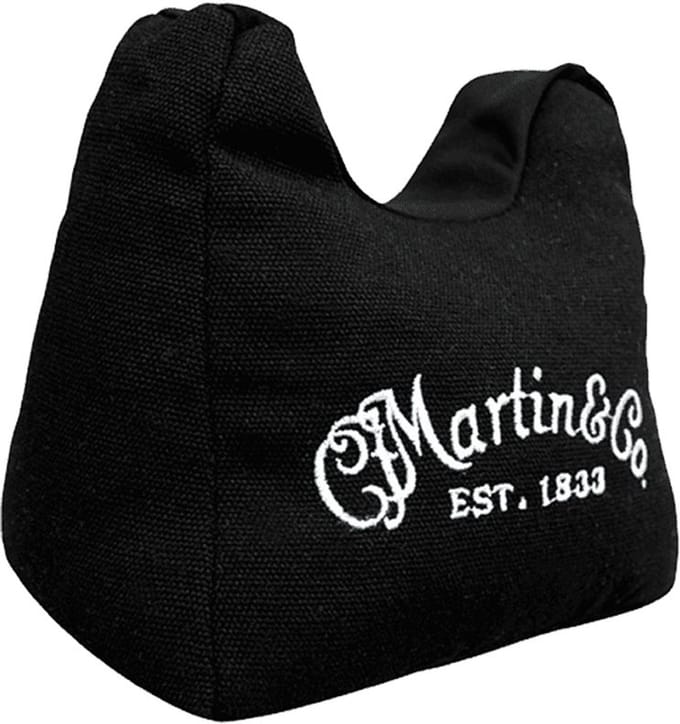 Martin 18A0076 Halssteun Zwart met Logo