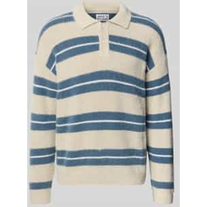 Gebreide pullover met polokraag en knoopsluiting