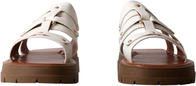 Sandalen om aan te trekken