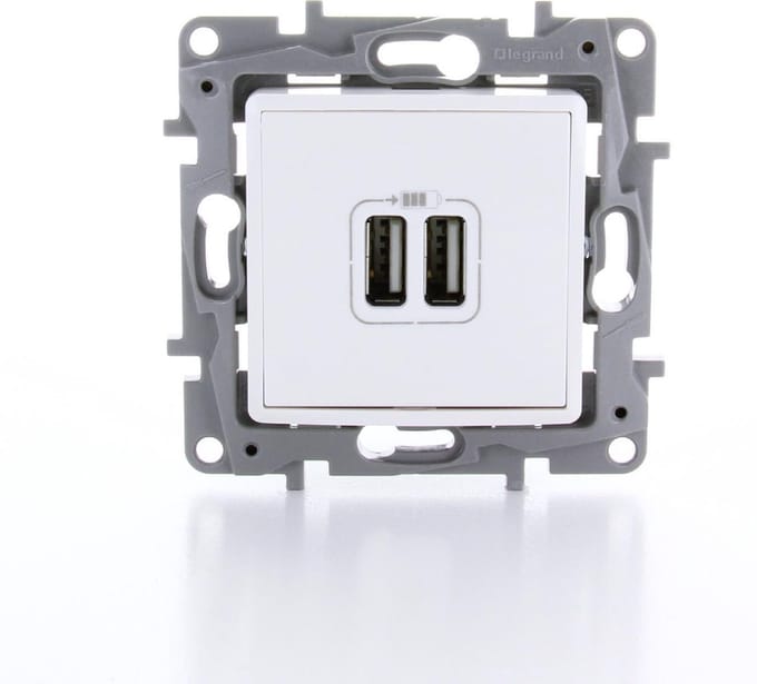 Legrand NILOÉ dubbele inbouw USB lader - wit