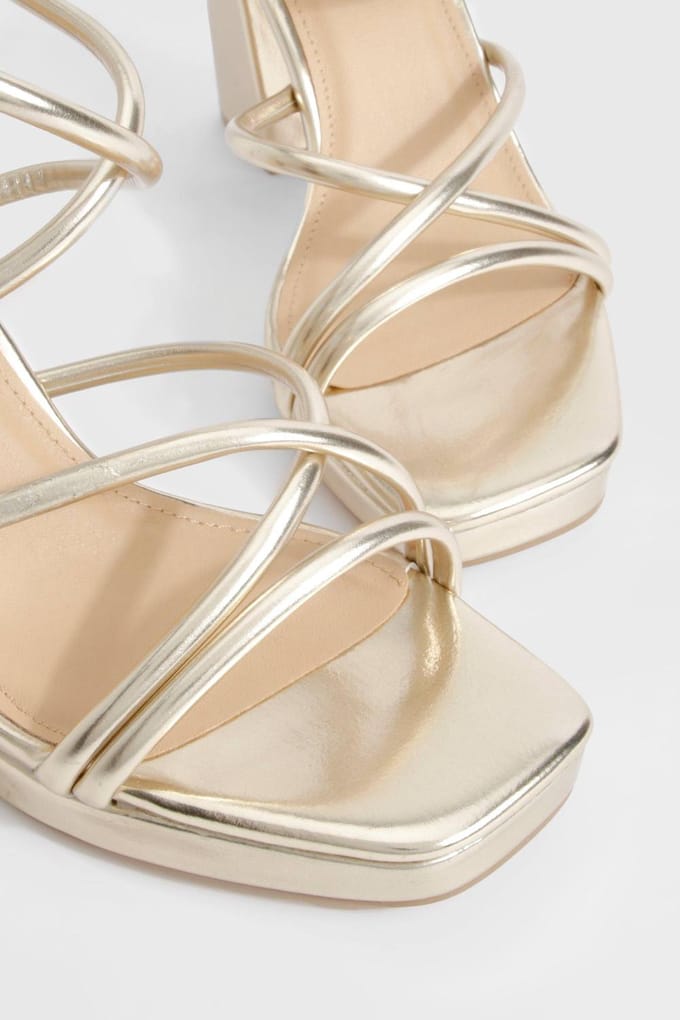 boohoo Dames Metallic Cross Strap Platform Heels | Goud | Maat: 36