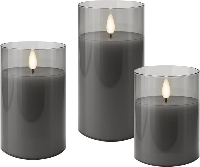 Goobay 3-delige set LED-kaarsen van echte kaarsvet in glas, grijs-transparant, met timerfunctie en 3D-vlammenkegel, op batterijen, warm wit (2700 K)