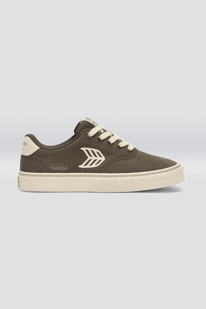 Cariuma Naioca Pro Suede And Canvas Stripe Teak Größe: 41.5 | Trainers Outlet | Unisex