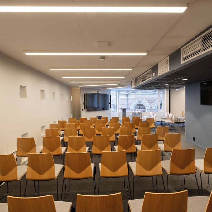 The Light Group SLC LED Strip Full Spectrum Cri Cri 98, 5m IP54 4.000K