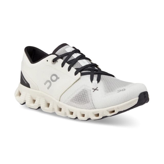 ON Cloud X 3 Wit Zwart Dames Sneakers 60.98697 36 white