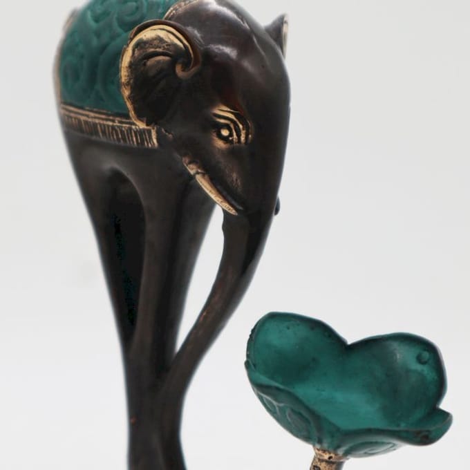 Grote kunst olifant kaars / wierookhouder