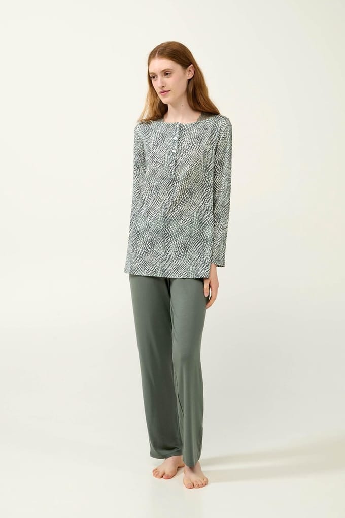 Vamp - Dames pyjama Micromodal met slangenprint en knoopsluiting - L