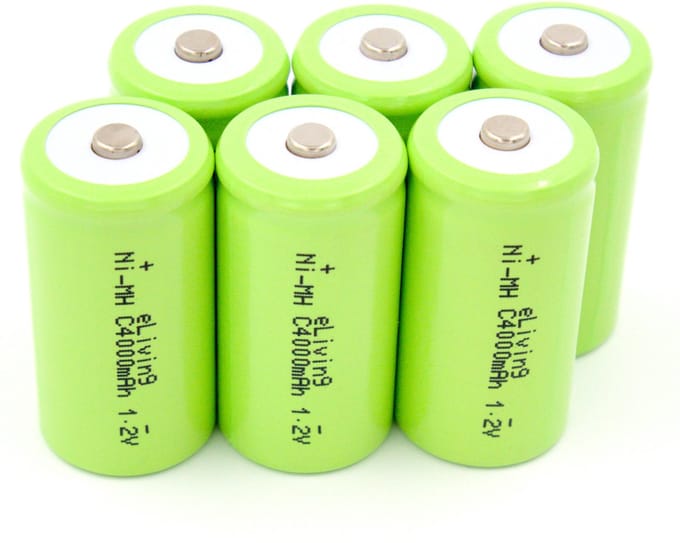 6 Oplaadbare C batterijen. 4000mAh 1.2V NiMH