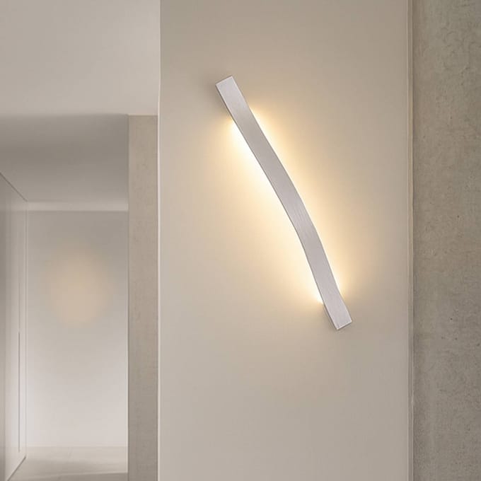Lindby LED wandlamp Alvon, zilver, hoogte 50 cm, metaal