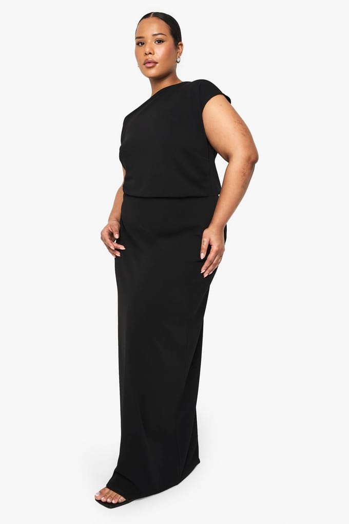 boohoo Dames PLUS GERAAFFELDE ASYMmetrische MAXI-JURK | Black | Maat: 22