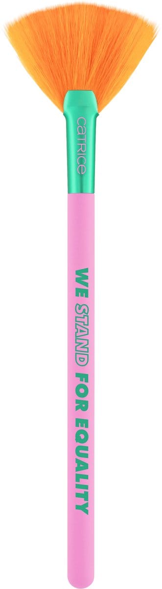 Catrice Highlighterkwast Who I Am C01 We Stand For Equality, 1 St