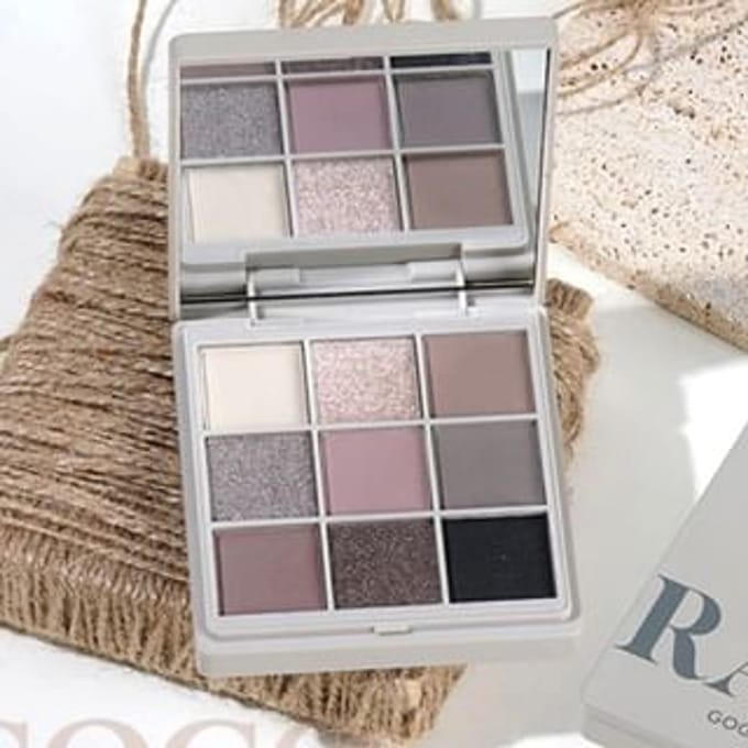 GOGO TALES - Collection Palette - Ash Grey #G01 Ash Grey - 11.7g