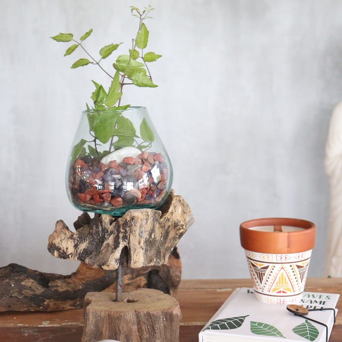Gesmolten glas op hout met standaard - middelgrote kom