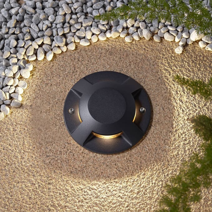 Lucande LED-grondspot Jeffrey, zwart, 4 lichtuitgangen