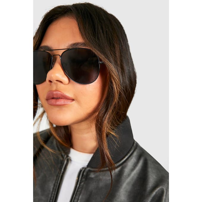 boohoo Dames Zwarte Frame Aviator Zonnebril | Black