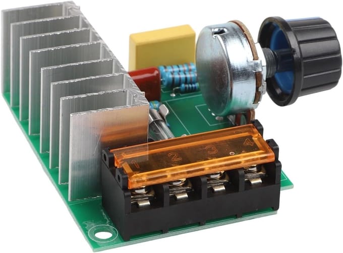 Motor Controller Module - Spanningsregelaar Dimmer - Industrieel Gebruik - Dubbele Condensator Bescherming - 4000W 220V - Zilver