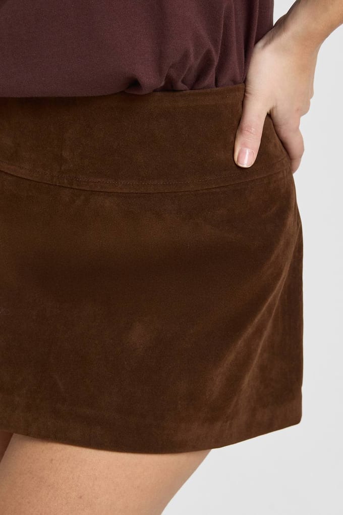 boohoo Dames Faux Suede Getailleerde A-lijn Mini Rok | Chocolate | Maat: 16