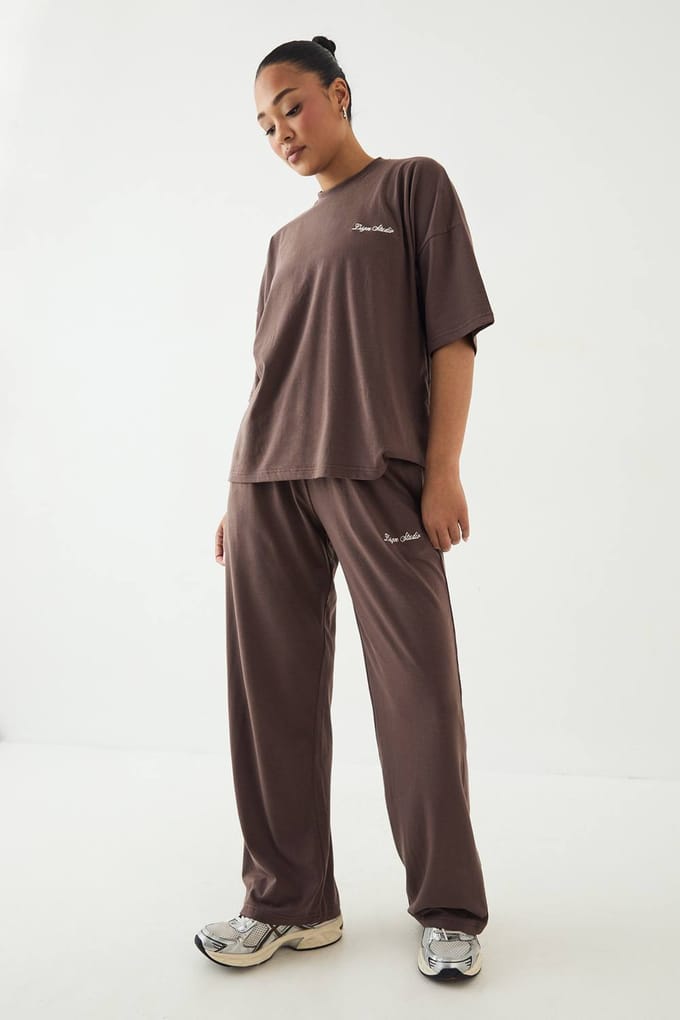 Dames Dsgn Studio Lounge Superzachte Wijde Pijpenbroek | Mokka | Maat: Medium