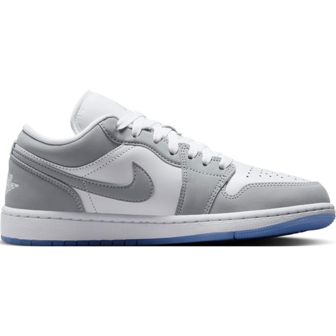Jordan 1 Low Sneakers Dames - Wit - Maat 36 - Leer, Synthetisch