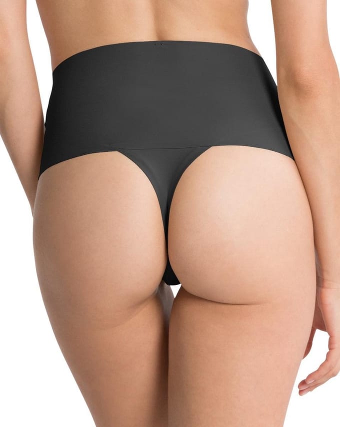 SPANXsupersmooth™ Undie-tectable® Thong - Zwart - Maat M