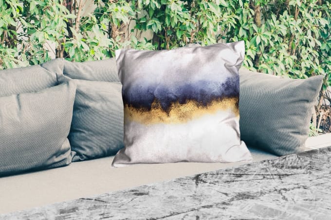 Sierkussen Buiten - Abstract - Goud - Luxe - 60x60 cm - Weerbestendig
