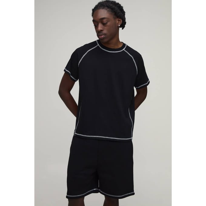 T-shirt Met Contrasterende Stiksels En Short Set In Regular Fit | Black | Size Medium